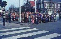 1971-02-20 Optocht Lampegat 05
